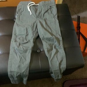 Olive Green Pants 100%cotton, great condition